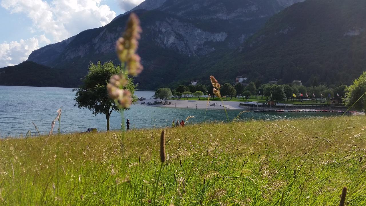 Lodge Le Soleil مولفينو المظهر الخارجي الصورة