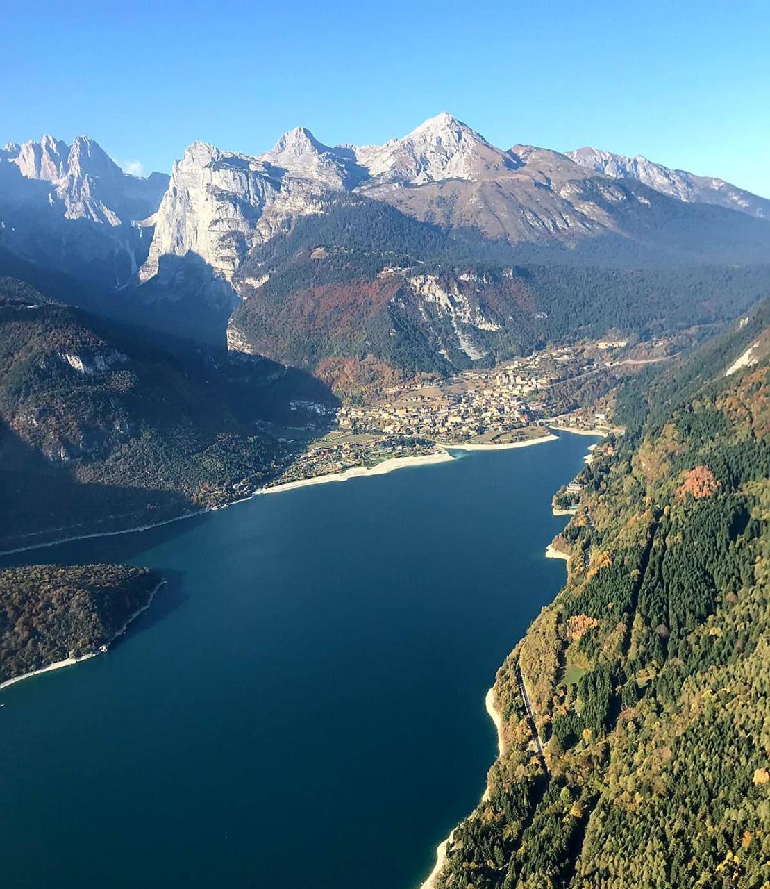 Lodge Le Soleil مولفينو المظهر الخارجي الصورة